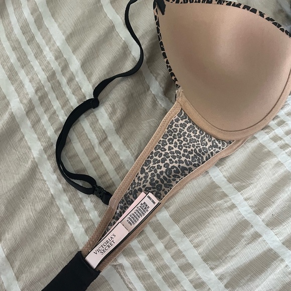 Excellent condition VS leopard push up bra - Picture 5 of 11